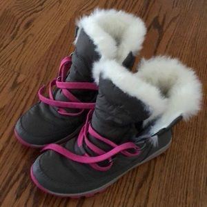 Sorel boots youth size 6